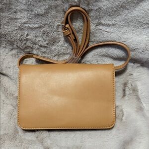 Camel Crossbody Shoulder Bag - Unbranded NWOT